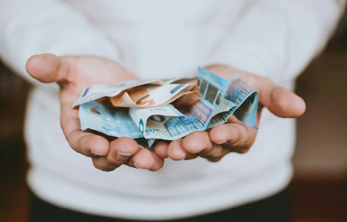 Il segreto shock del tuo conto corrente: ecco come le banche creano denaro dal nulla